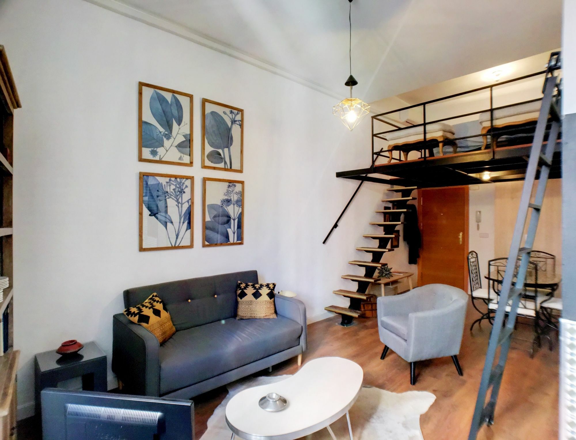 Apartments In Lavapies By Allo Housing Madrid Exterior photo